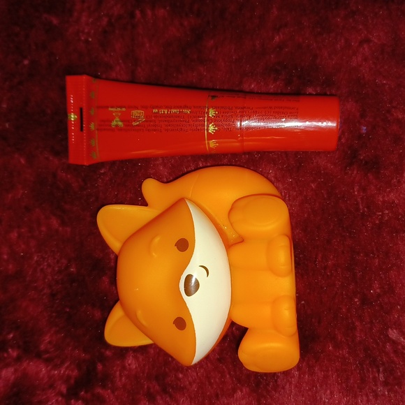 🆕️F.A.R.A.H FARAH Eyeshadow Primer - Picture 4 of 5